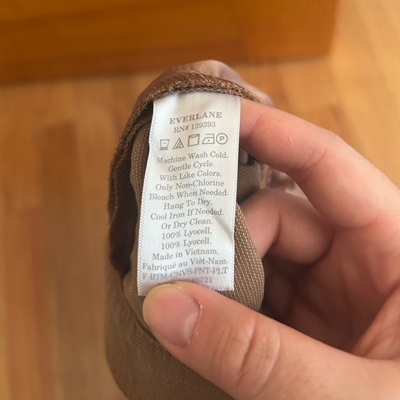 Everlane The Put Together Pleat Pant in Brown - Picture 6 of 6